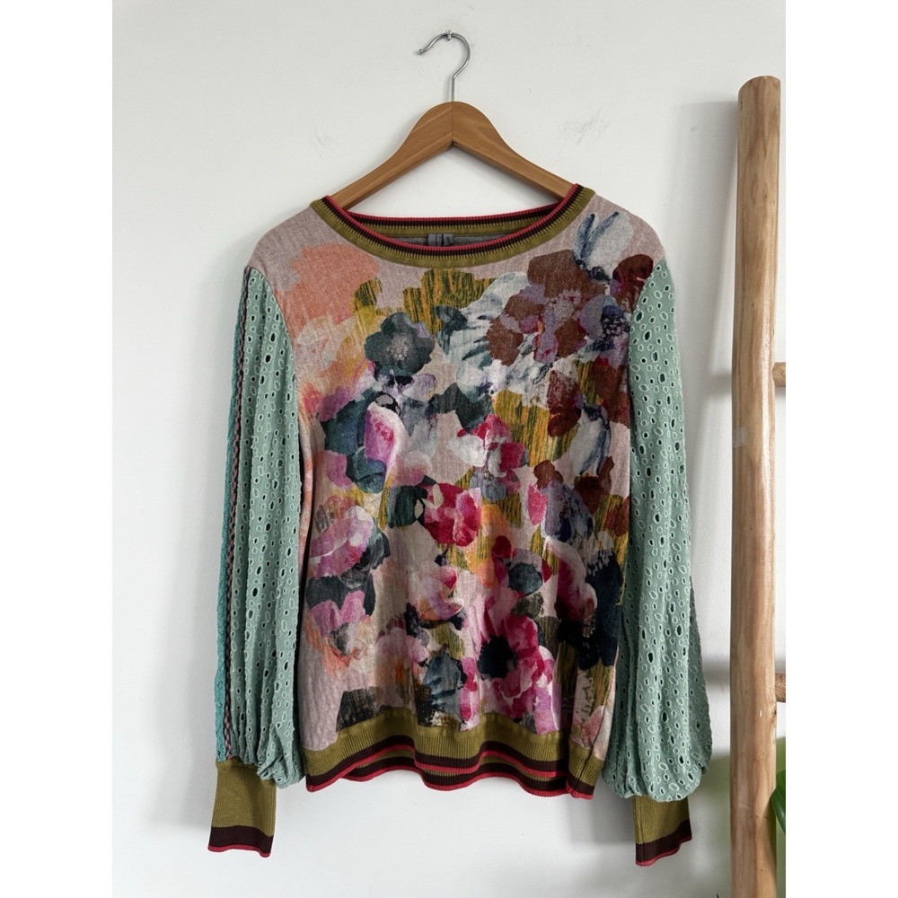 Blank London Anthropologie Sinead Floral Eyelet Pullover M Floral Embroidered‎